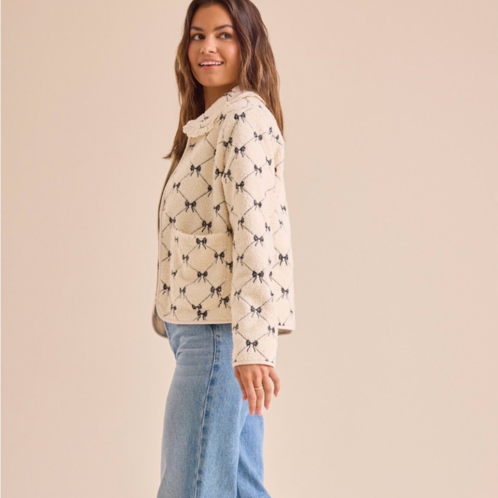 Altar'd State Cream Teddy Jacket with Black Bow Motif - Picture 3 of 8